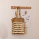 Sac à bandoulière en paille au crochet avec découpes et couleurs assorties, design d'intérêt spécial, sac de plage pour vacances en bord de mer